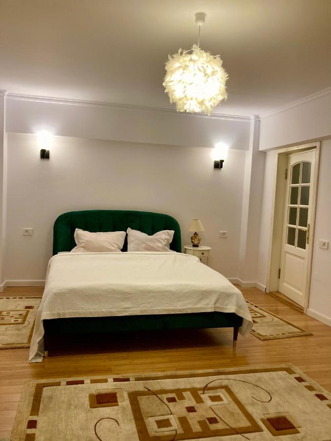 Chira Chiralina Classic Apartment Brăila Exteriér fotografie